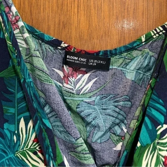 Bloom chic green floral romper size 2XL - Picture 3 of 14